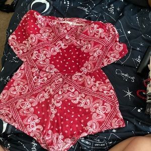 Patterned red and white romper